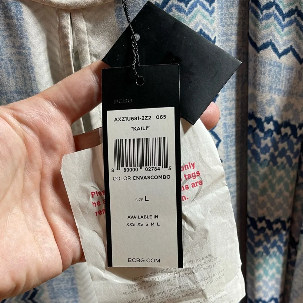 NWT Blue Coastal Kaili Keyhole Woven Top, Large